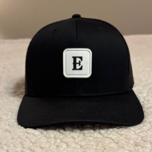 Eleven22 SnapBack black hat - Richardson Model 112 - brand new